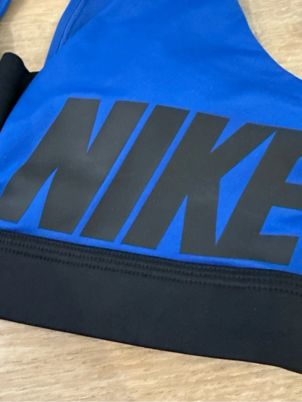 Nike Women’s Sport Bra Light Support Blue Size Small - Excellent